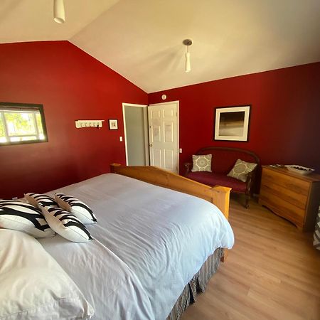 Rose Cottage Bed & Breakfast Valemount Eksteriør billede